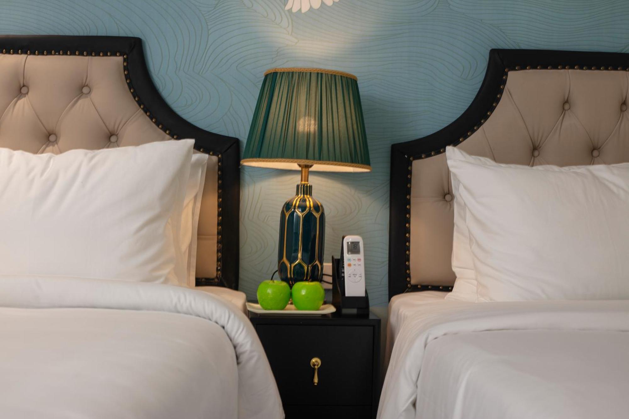 Madelise Grand Hotel Hanoi Bagian luar foto