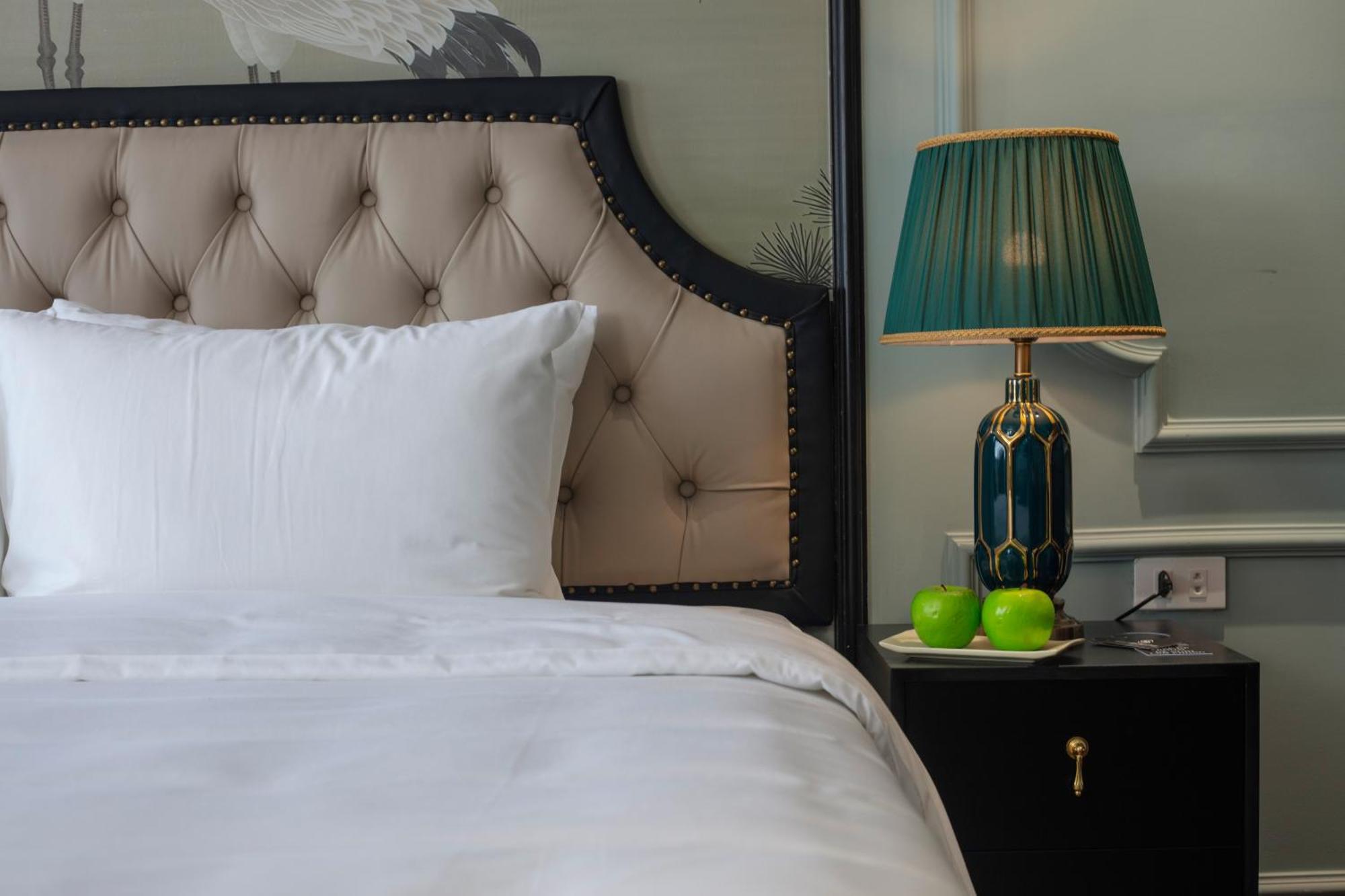 Madelise Grand Hotel Hanoi Bagian luar foto